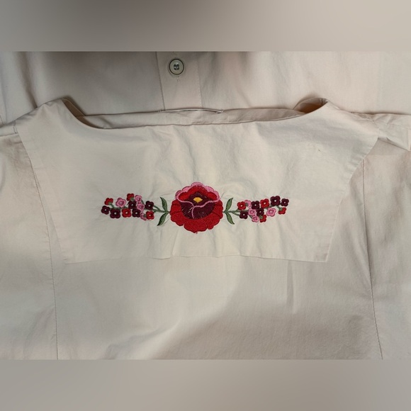 Floral Embroidered Cream Dress - Picture 6 of 9